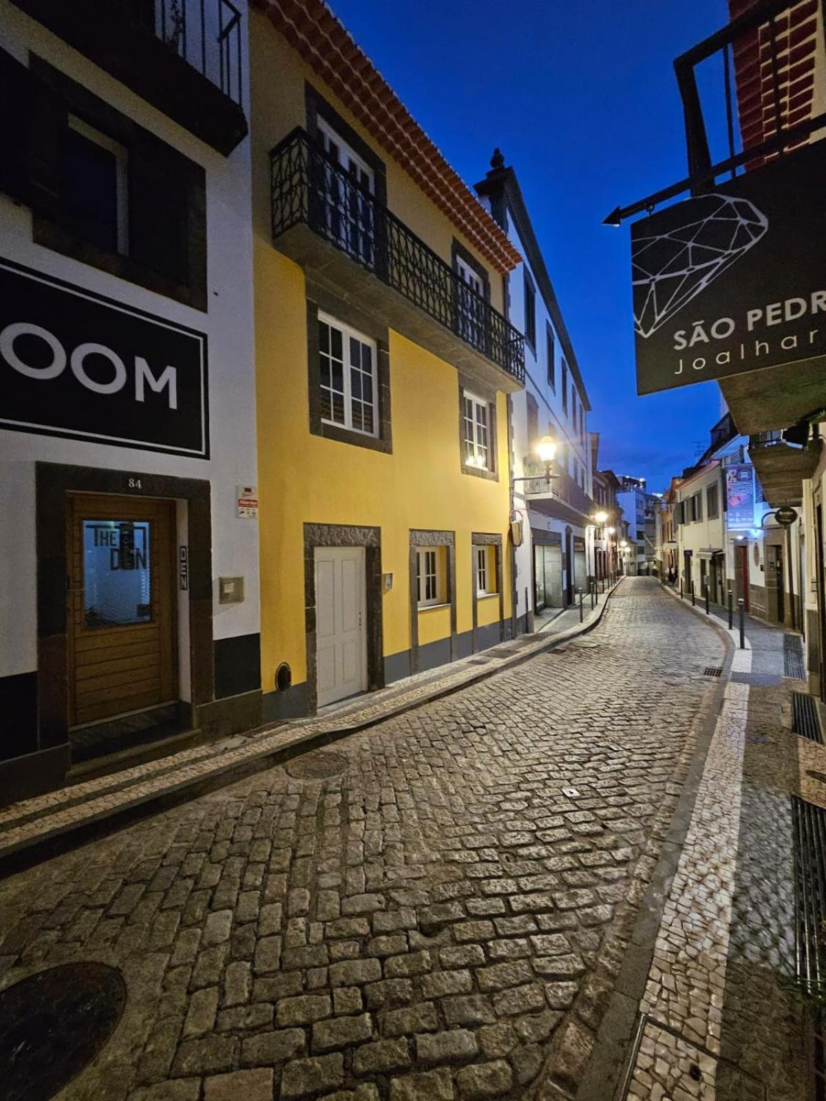 Pretas Village Flats Funchal  Esterno foto